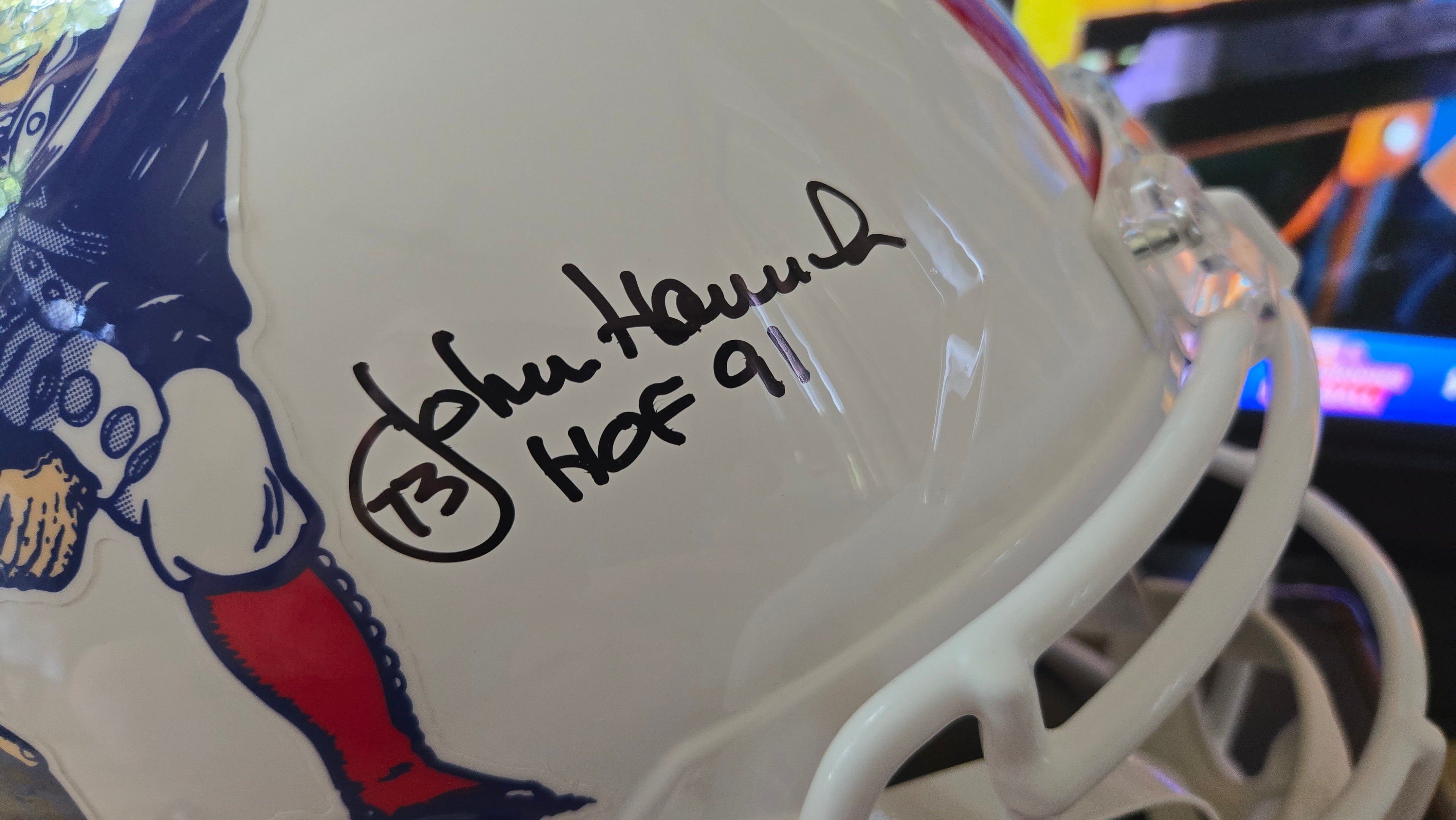John Hannah Autographed New England Patriots Riddell Speed Replica Helmet – Schwartz Sports Certified