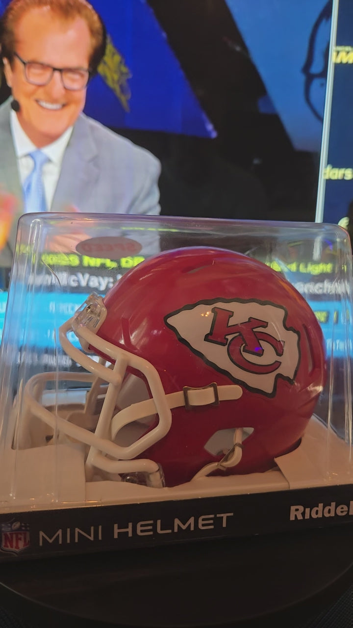 Rashee Rice Beckett & PIA Dual Certified Autographed Mini Helmet – Kansas City Chiefs